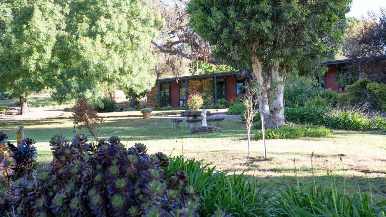 Blickinstal Holiday Retreat Bethany Bagian luar foto